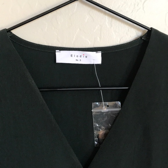 🆕 Elodie Asymmetrical Button Down Blouse - Picture 4 of 6